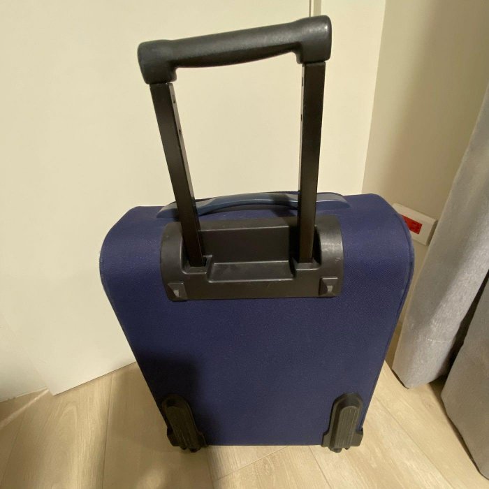 原價5188$ 賠錢賣 Samsonite 新秀麗 登機箱 尼龍行李箱 軟箱 行李箱 旅行箱 登機箱 廉航登機箱 可參考 RICARDO 手拿包 手拉車 旅行袋