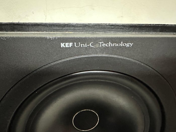 經典的 KEF Q60  8吋同軸喇叭一對 書架喇叭 小落地喇叭  聽音樂 的好選擇 連號 英國製造~