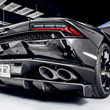 【政銓企業有限公司】LAMBORGHINI LP 610-4 Huracán 碳纖維 抽真空 卡夢 後下巴 後中包