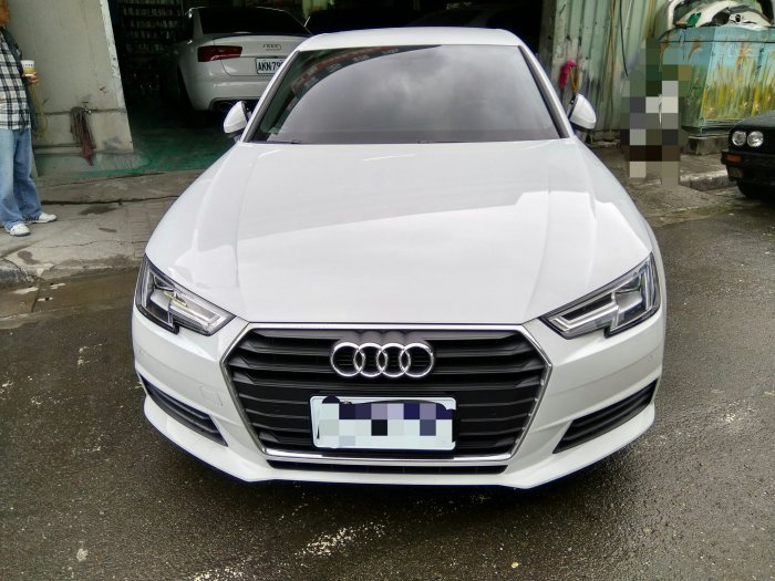 ~最頂級最好的鸚哥汽車烤漆--   AUDI /  VW    --相關施作請來電洽詢!!~