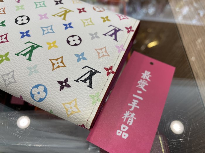 ☆最愛二手精品☆ LOUIS VUITTON LV 白彩圓形金釦內紫紅色信封釦子長夾皮夾發財包 XG3295 M60443 multicolor 村上隆