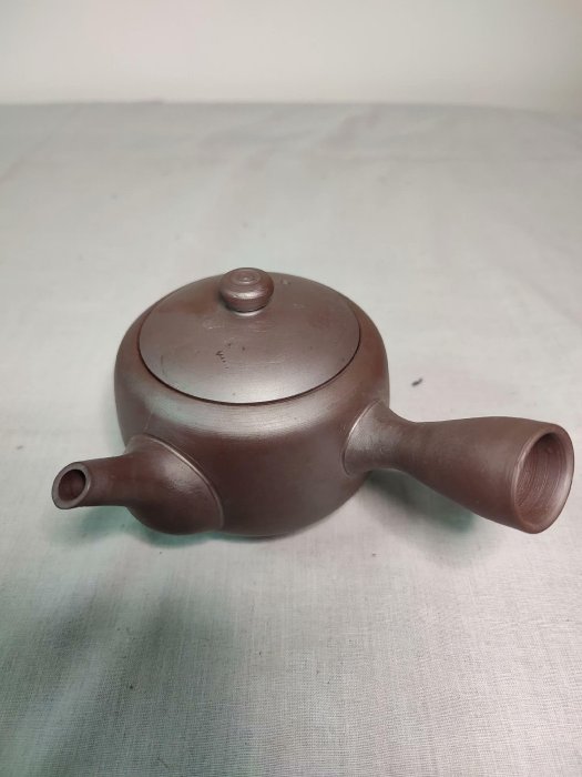 zwx 日本回流萬古燒側把急須茶壺，全新未使用過的無瑕疵，器形素雅完