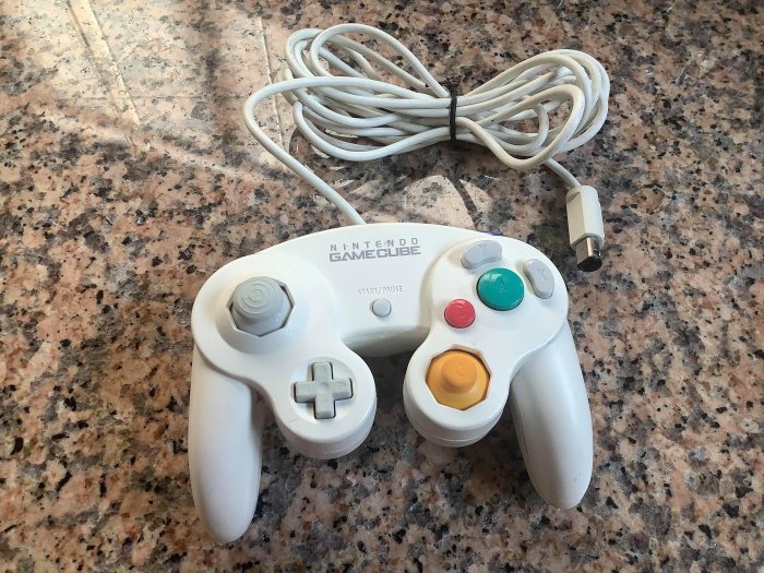 _二手良品_保存良好任天堂原廠GameCube/GC有線手柄/手把(支援wii玩GC遊戲)