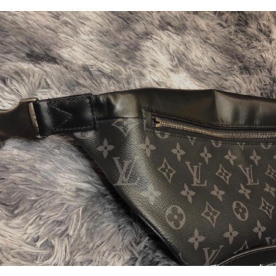 【二手】LV Discovery Bumbag 腰包 胸包 斜跨包 M44336