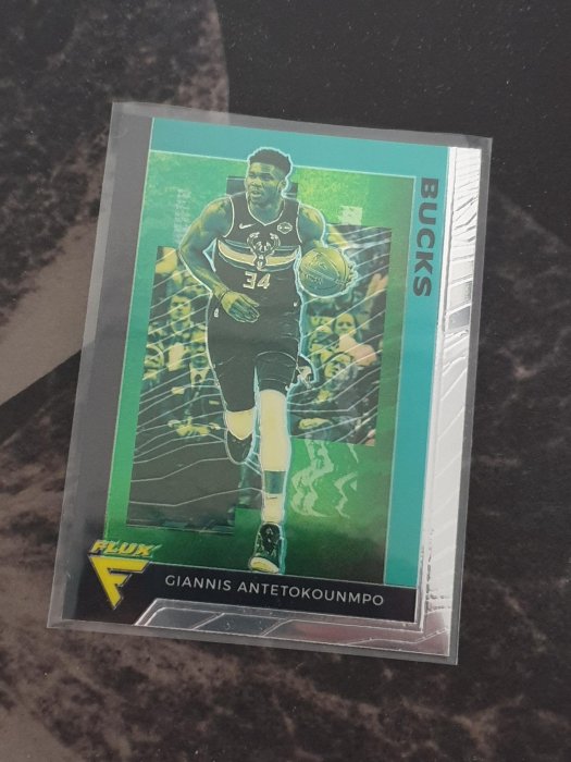 2019 Panini Chronicles Flux Giannis ANTETOKOUNMPO 希臘字母哥 NBA巨星