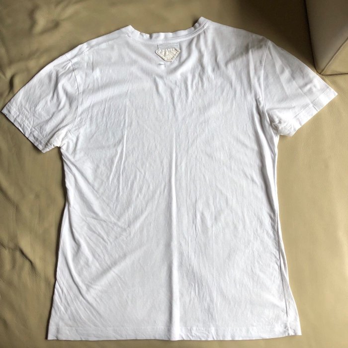 [品味人生]保證正品 PRADA 白色 短袖T恤 短T size L