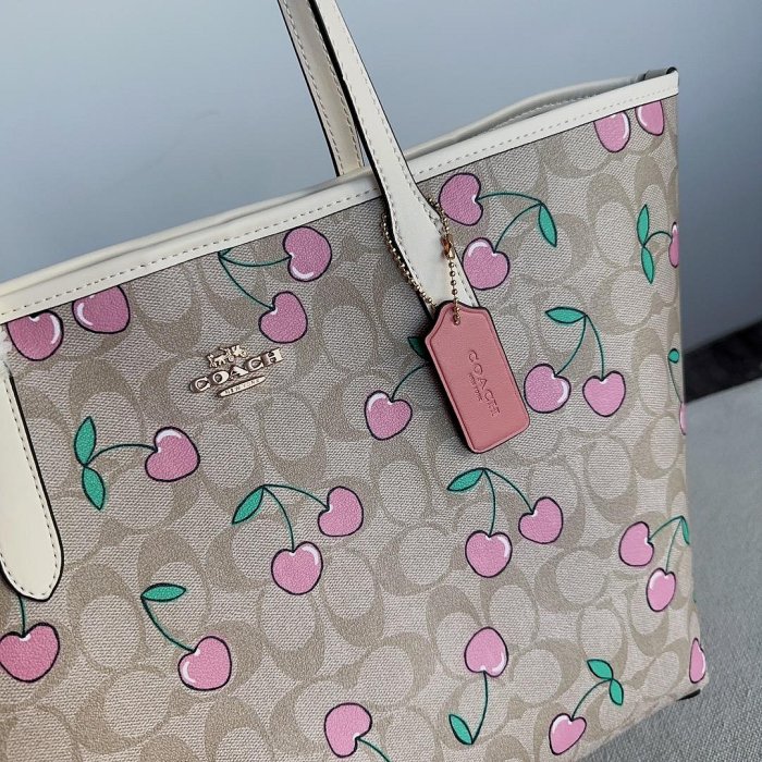 全新 COACH 蔻家 CF444 美國正品代購新款印花櫻桃手提單肩女包 手提包 單肩包 超低直購