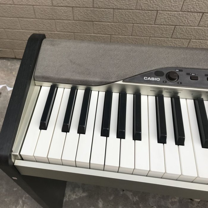 嗨購1-現貨 卡西歐二手電鋼琴PX110全套帶木架三踏板重錘手感鋼琴音質全正常