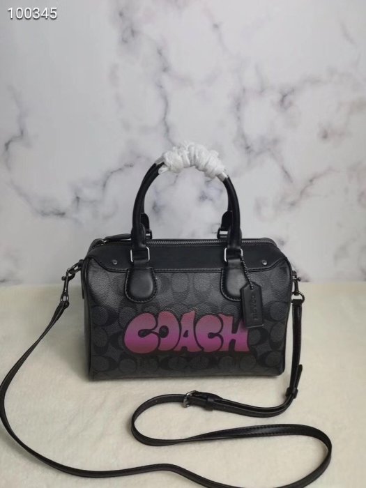 NaNa代購 COACH 31501 新款女士波士頓包 肩帶可拆 經典LOGO花紋 單肩斜跨手提包 附購證 買即送禮