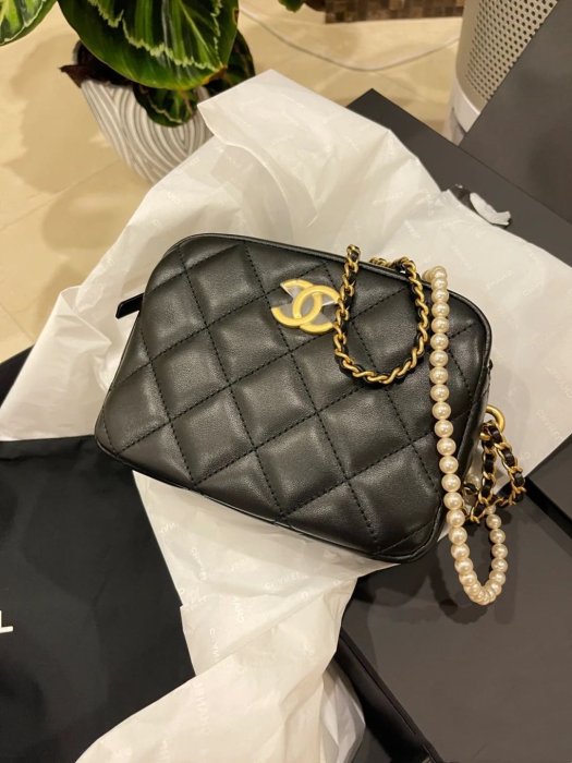 【COCO 精品專賣】CHANEL 爆款 黑色 小羊皮 珍珠 金鏈 調節釦 拉鍊 相機包 AS2856 現貨