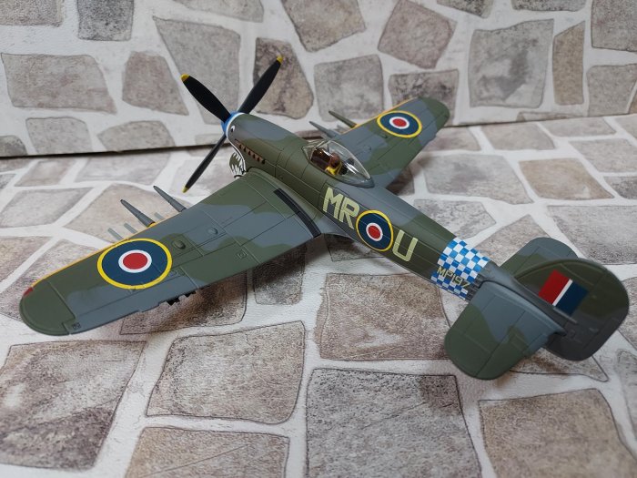 宗鑫 1/72 Corgi AA36513 Hawker Typhoon 颱風式戰機 英國皇家空軍塗裝