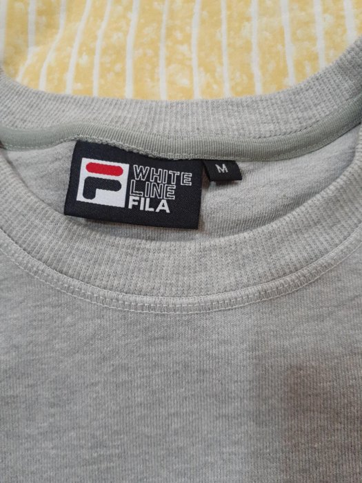 FILA 灰色 中性 袖口LOGO 下擺束口 上衣