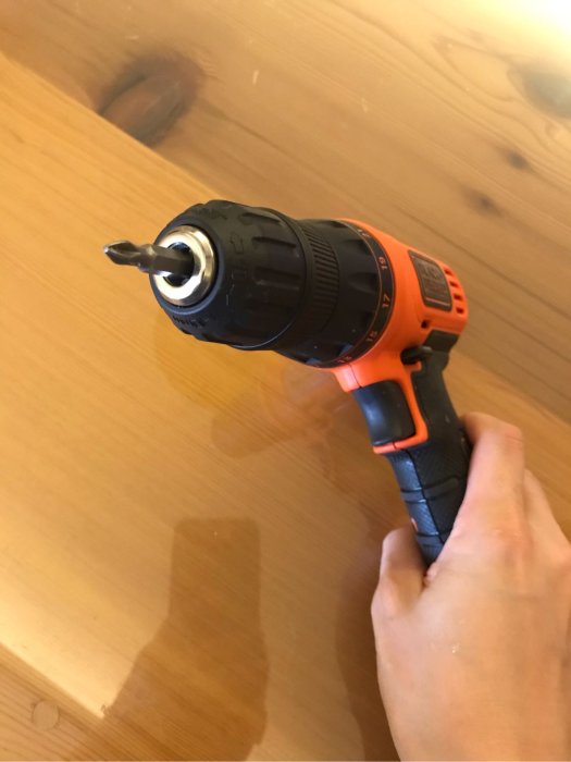 二手良品 中古 B&D Black + Decker 90W 插電 起子機 螺絲起子 KR112 9.5成新 只用過二次