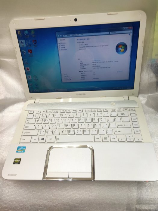 Toshiba Satellite L40 14吋筆記型電腦(i3-3110M 2.4G/4G/640G/獨顯2GB)