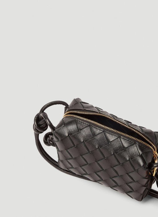 【BOTTEGA VENETA 寶緹嘉】專櫃經典款 Candy Loop系列小羊皮迷你相機斜背包