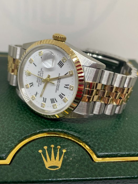 國際精品當舖 ROLEX 勞力士 蠔式半金 手錶 #原廠白色塘磁10鑽面 型號：16233G 原盒單