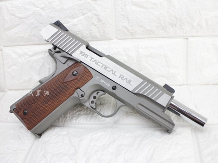 台南 武星級 MILBRO M1911 RAIL CO2槍 銀 ( 生存遊戲BB槍BB彈COLT45手槍短槍柯特1911