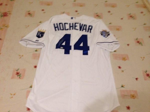 MLB KC ROYALS #44 LUKE HOCHEVAR GAME ISSUED AUTO HOME JERSEY