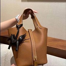 Hermes 愛馬仕Hermes 18 cm picotin 金棕金釦 小水桶包 現貨