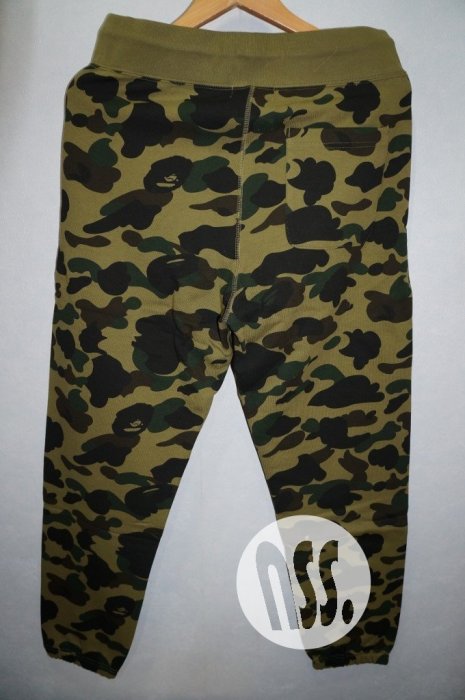 特價「NSS』A BATHING APE BAPE RSVP CAMO SWEAT PANTS 綠 迷彩 棉褲 M