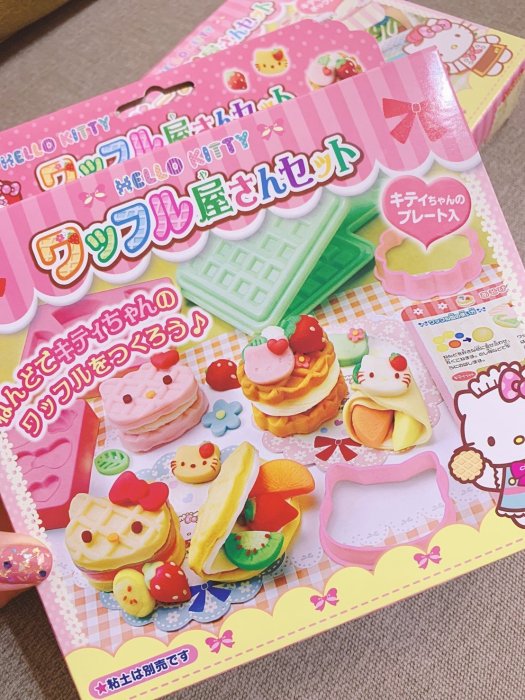 日本  Hello Kitty 凱蒂貓 黏土 甜甜圈 模型 壓模 模具