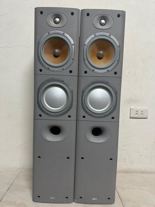 品項佳原裝進口 B&W DM603 S3 2-1/2音路 雙6.5吋 落地喇叭一對 聽音樂 的好選擇 英國製造~皇佳代理公司貨