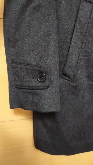 全新$35800英國男裝品牌 MORLEY摩利 100% cashmere 純喀什米爾 黑色經典版西裝外套 長版大衣