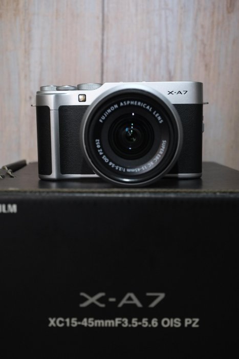 富士 FUJIFILM x-a7 xa7 加 xc 15-45mm kit鏡 新手入門 翻轉螢幕 非 底片 小紅書 xs10 x100v gr3 xe4 xf1