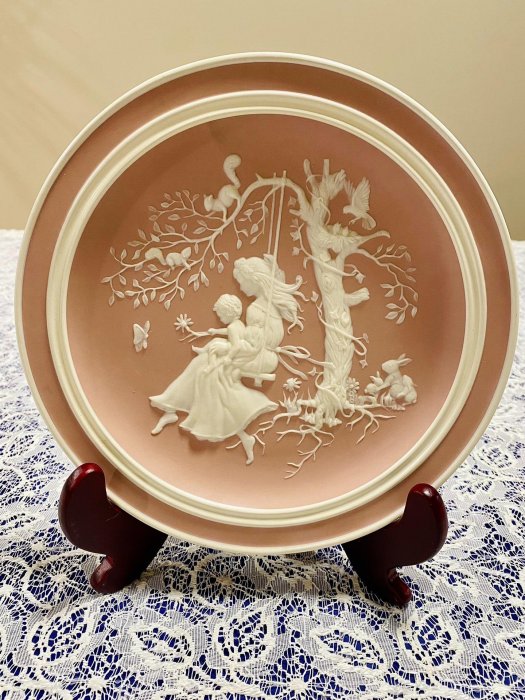 西洋古董Franklin浮雕立體人物圖案裝飾瓷盤 掛盤/坐盤