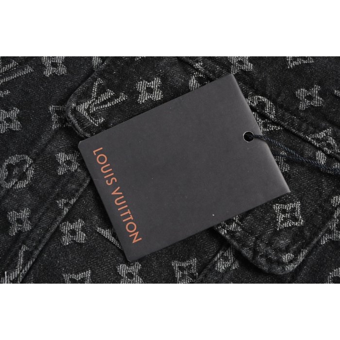 法國精品Louis Vuitton LV聯名Supreme字母Monogram嵌花牛仔外套 代購