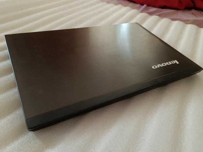 聯想Lenovo ideapad V360 i5筆電 突然不開機 面板鍵盤及各Port完整 內置OCZ SSD 60G 獨顯晶片 4G RAM 都在 完整未拆修