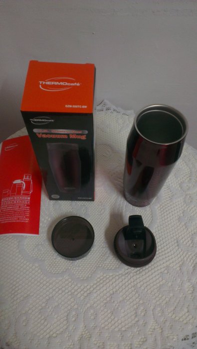 【THERMOS】膳魔師    凱菲系列  不銹鋼真空保溫瓶/保溫杯(0.5L)每個售價335元(可面交或全家取貨)