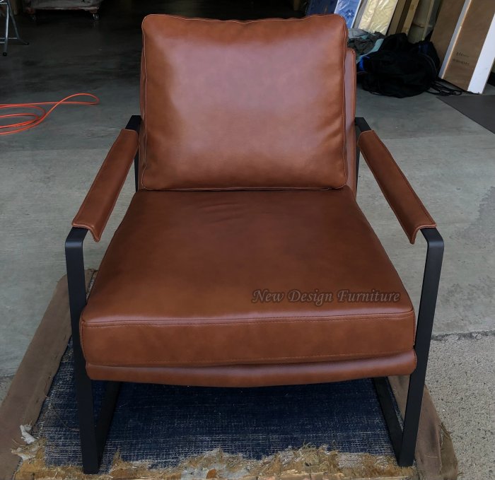 【N D Furniture】台南在地家具-復刻設計造型單椅半牛皮單人沙發