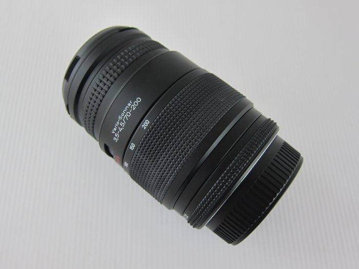 Carl Zeiss Vario-Sonnar T* 70-200mm F3.5-4.5 *只要8300元(ED059