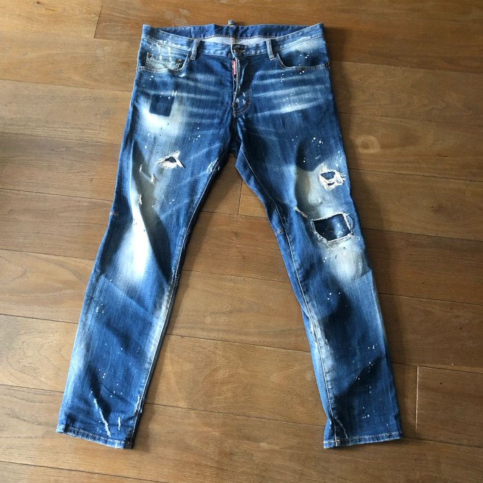 [品味人生]保證正品 Dsquared 2 D2 貼布 破損 油漆 騎士 牛仔褲 size 52 city biker jean