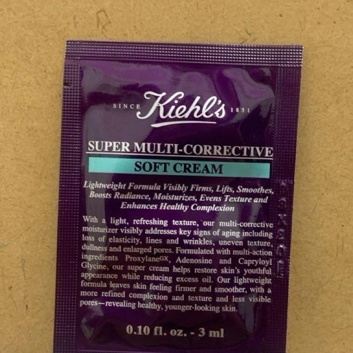 果凍霜 KIEHLS 契爾氏超進化無油抗老乳霜3ml （$2900/50ml) 另外有販售7ml