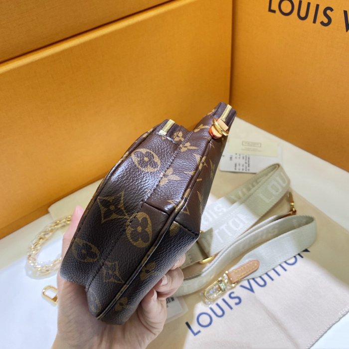 Louis Vuitton Utility Phone Pocket