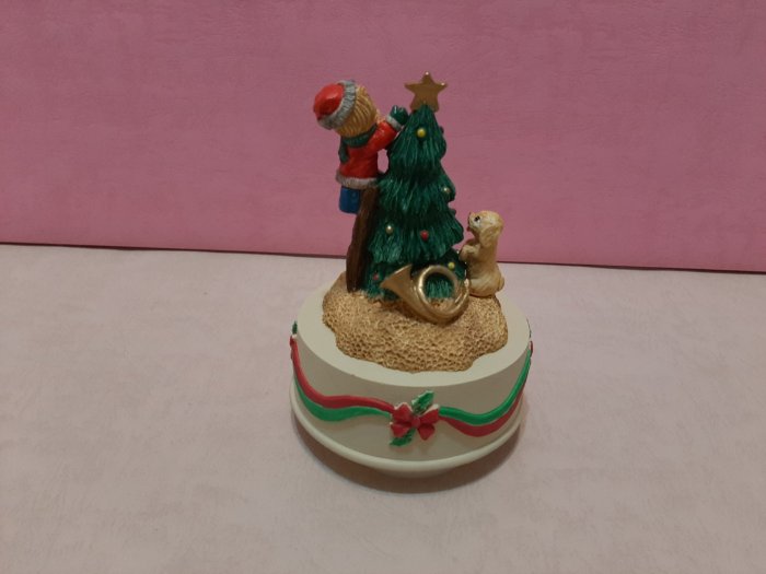 波麗材質~音樂鈴盒~聖誕樹~約 15.5 x 10 cm