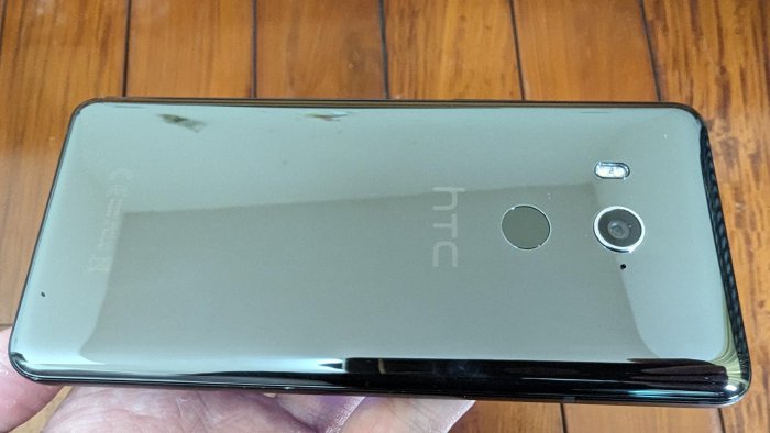 HTC U11 Eyes   6吋 4G/64G  4G+3G雙卡 八核心 UltraPixel相機