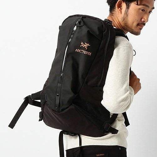 Arcteryx arro 22 L 始祖鳥 登山包 Columbia patagonia north face