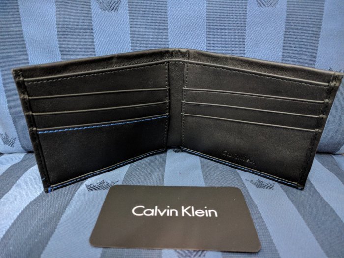 『BAN'S SHOP』Calvin Klein Wallet Leather CK真皮皮夾 黑色 藍色滾邊 英國購回 限時特價 9 折