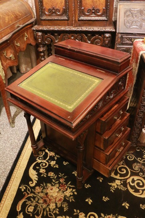 (已售)(11月特價賠售)【家與收藏】稀有珍藏歐洲百年古董法國19世紀古典優雅珍貴桃花心木手工雕刻寫字桌/櫃