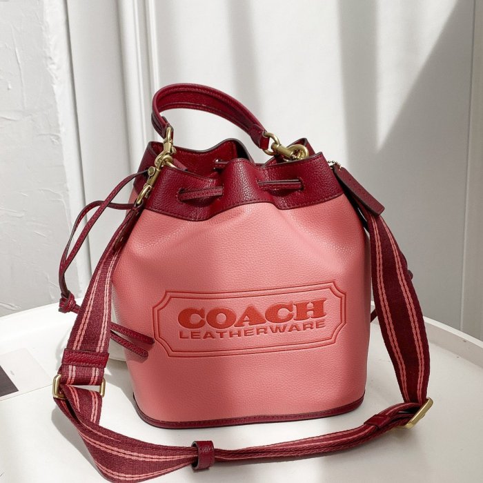 全新 COACH 3851 新款復古拼色 水桶包 單肩斜挎 手提女包 側背桶包  超低直購