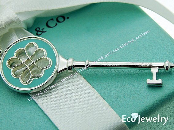 《Eco-jewelry》【Tiffany&Co】 新款 大款藍琺瑯八瓣鑰匙項鍊 純銀925項鍊~專櫃真品 已送洗