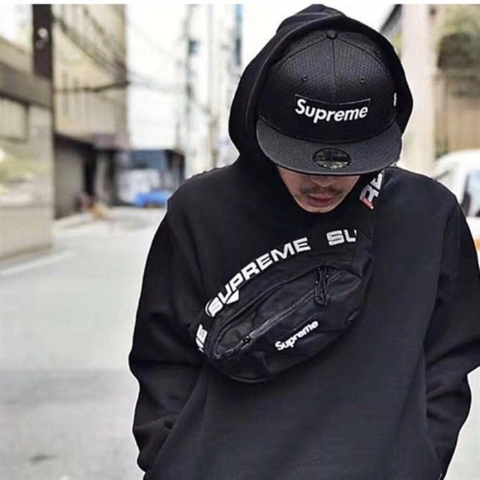 100原廠％Supreme 18SS 44th Waist Bag 肩帶LOGO單肩腰包斜挎包男女胸