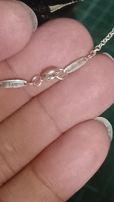 全新品【TIFFANY】單鑽 十字架 925銀 鑽石 項鍊 大 經典款式。
