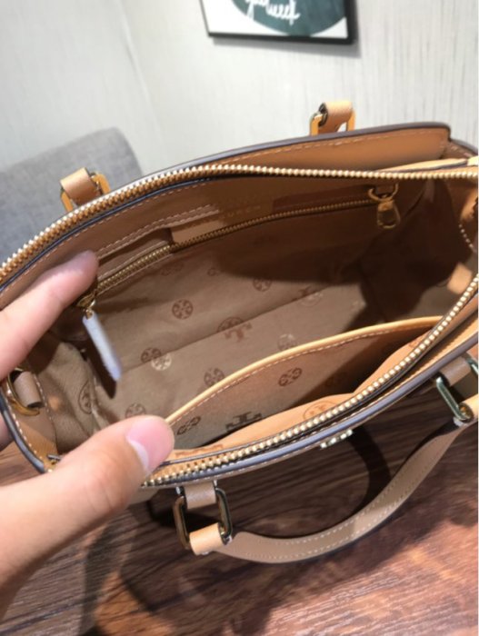 品牌特賣店 美國代購正品 全新 TORY BURCH TB 029 十字紋牛皮手提斜跨女包美國100%正品代購 附件齊全