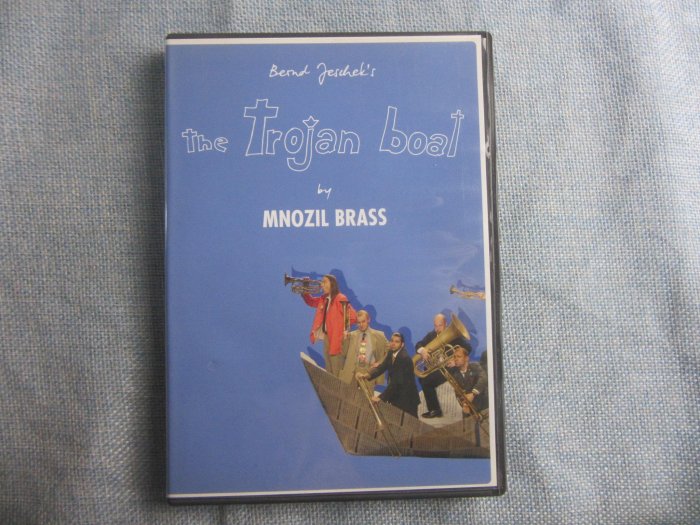 R版  The Trojan Boat Mnozil Brass  DVD