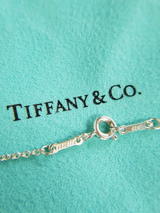 TIFFANY & CO.  十字架項鍊   18K金 ， 保證真品 超級特價便宜賣