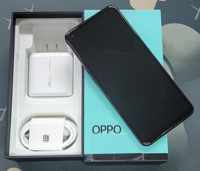 *典藏奇機*展示機出清-頂規版-OPPO Reno8 5G 12G/256G 6.4吋螢幕 80W超級快充 螢幕指紋辨識 黑